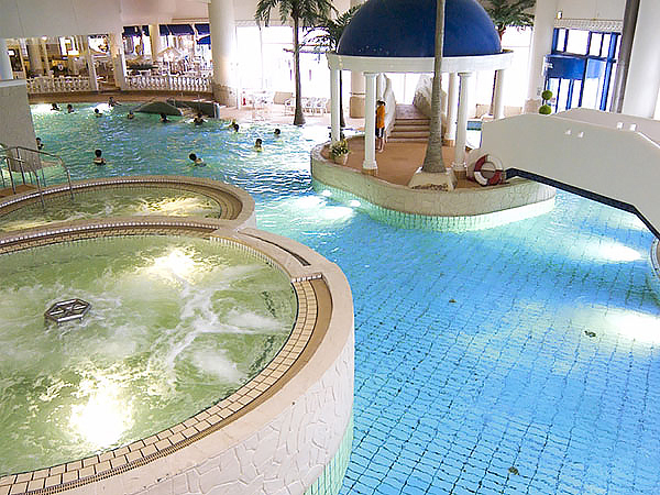 シャトレーゼ　ガトーキングダム・サッポロ