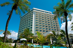 ���O�i�K�[�f���z�e��