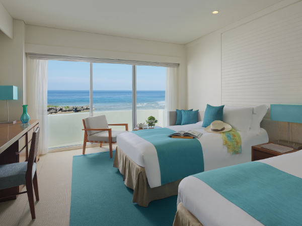 ANAｲﾝﾀｰｺﾝﾁﾈﾝﾀﾙ万座ﾋﾞｰﾁﾘｿﾞｰﾄ