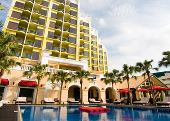 OKINAWA KARIYUSHI RESORT EXES ONNA